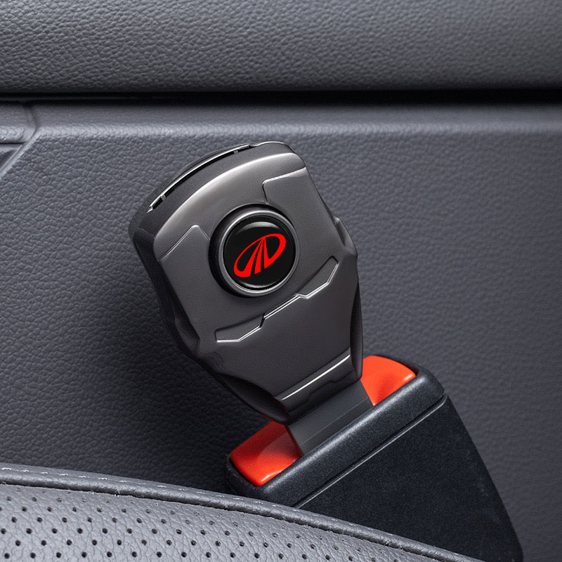 車のシートベルトエクステンダーロック調節可能なバックルマヒン - Car Accessories Xuv 300 のレビューと価格